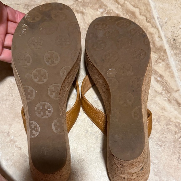 Tory Burch Tan Leather Sandals - Picture 2 of 3